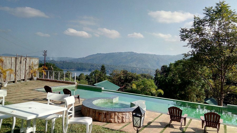 Roinam Retreat