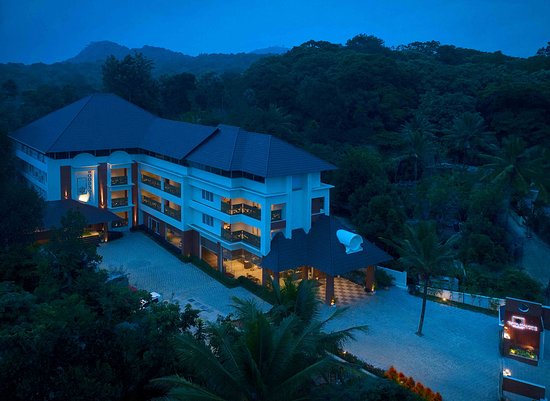 Woodnote Hotel