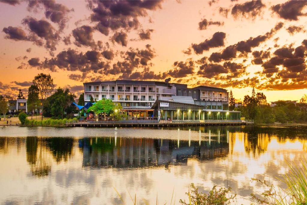 North Lakes Hotel, Brisbane