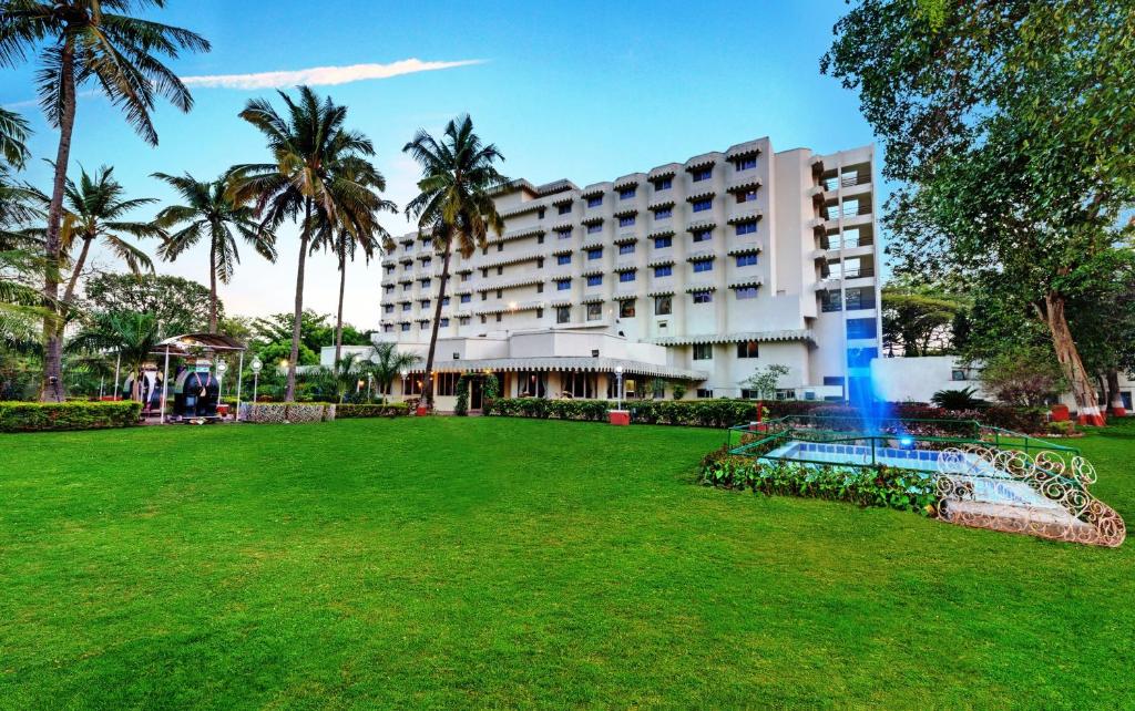 Ambassador Ajanta Hotel